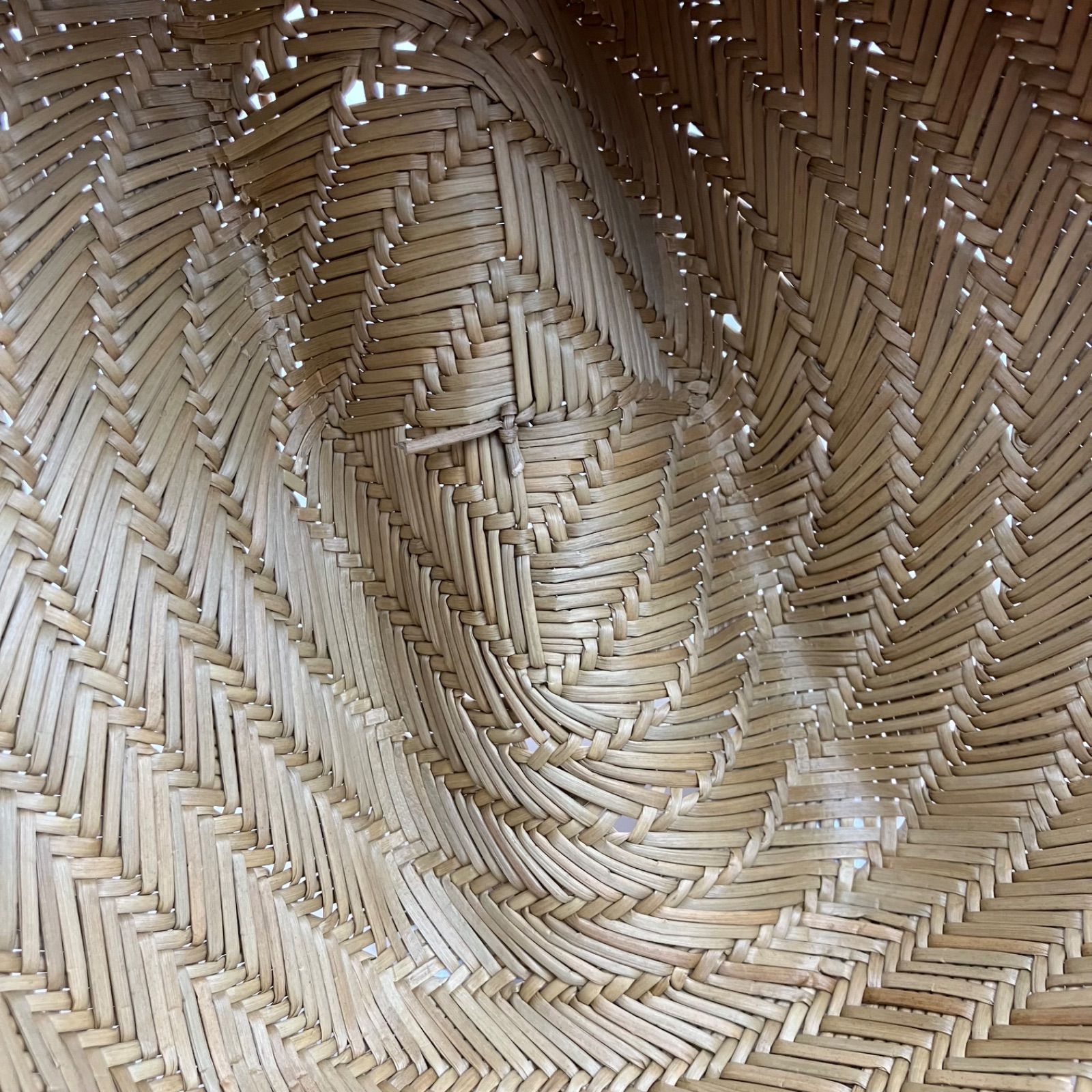 ベージュ メンズ