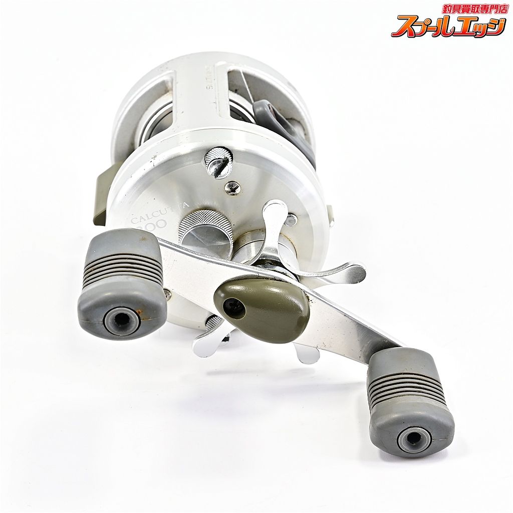 シマノ カルカッタ 200 右