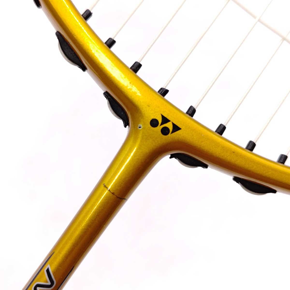 ヨネックス ナノスピード8000