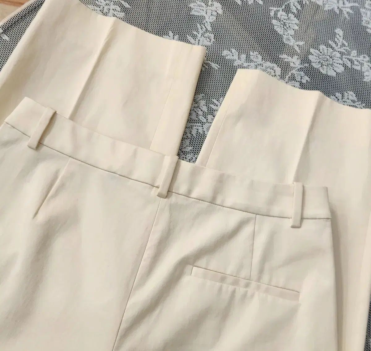 スラックス