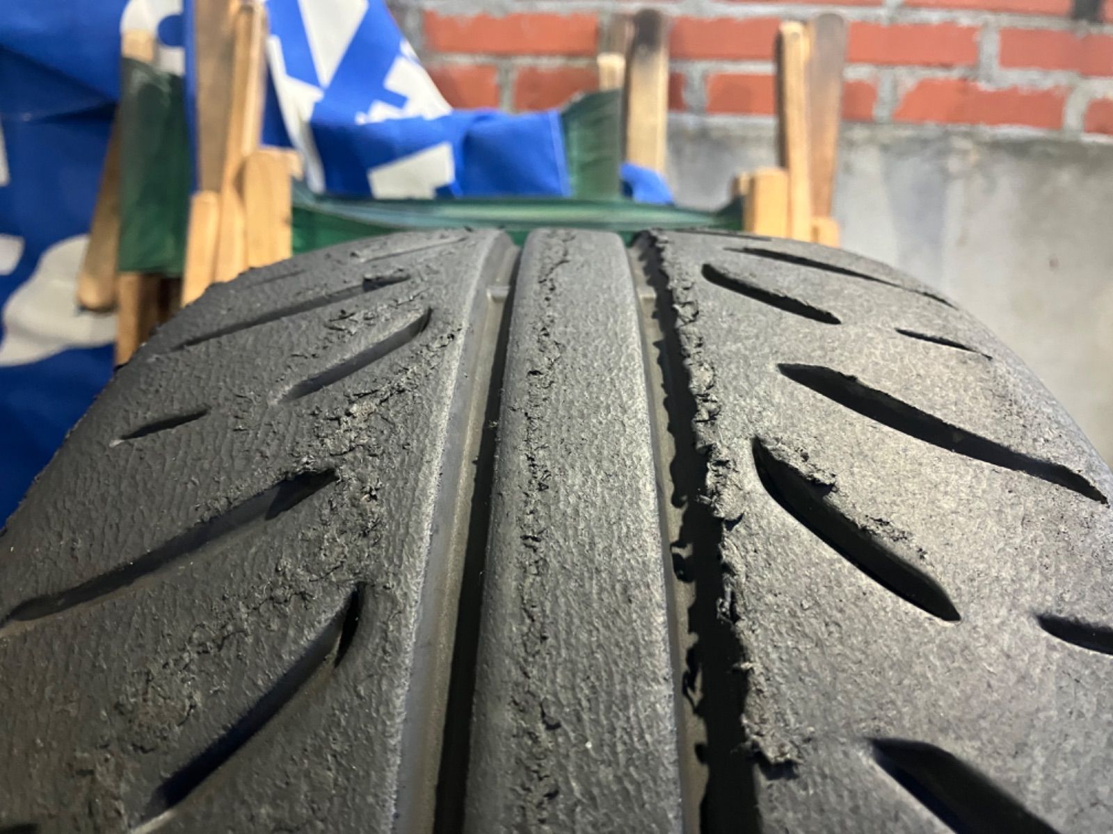 ☆ 中古タイヤ 4本セット 205/50R16 ダンロップ LEMANS LM704 【中古】 定番人気 ダンロップ WINTER MAXX 205&frasl;50R16 冬タイヤ 山あり 4本 set