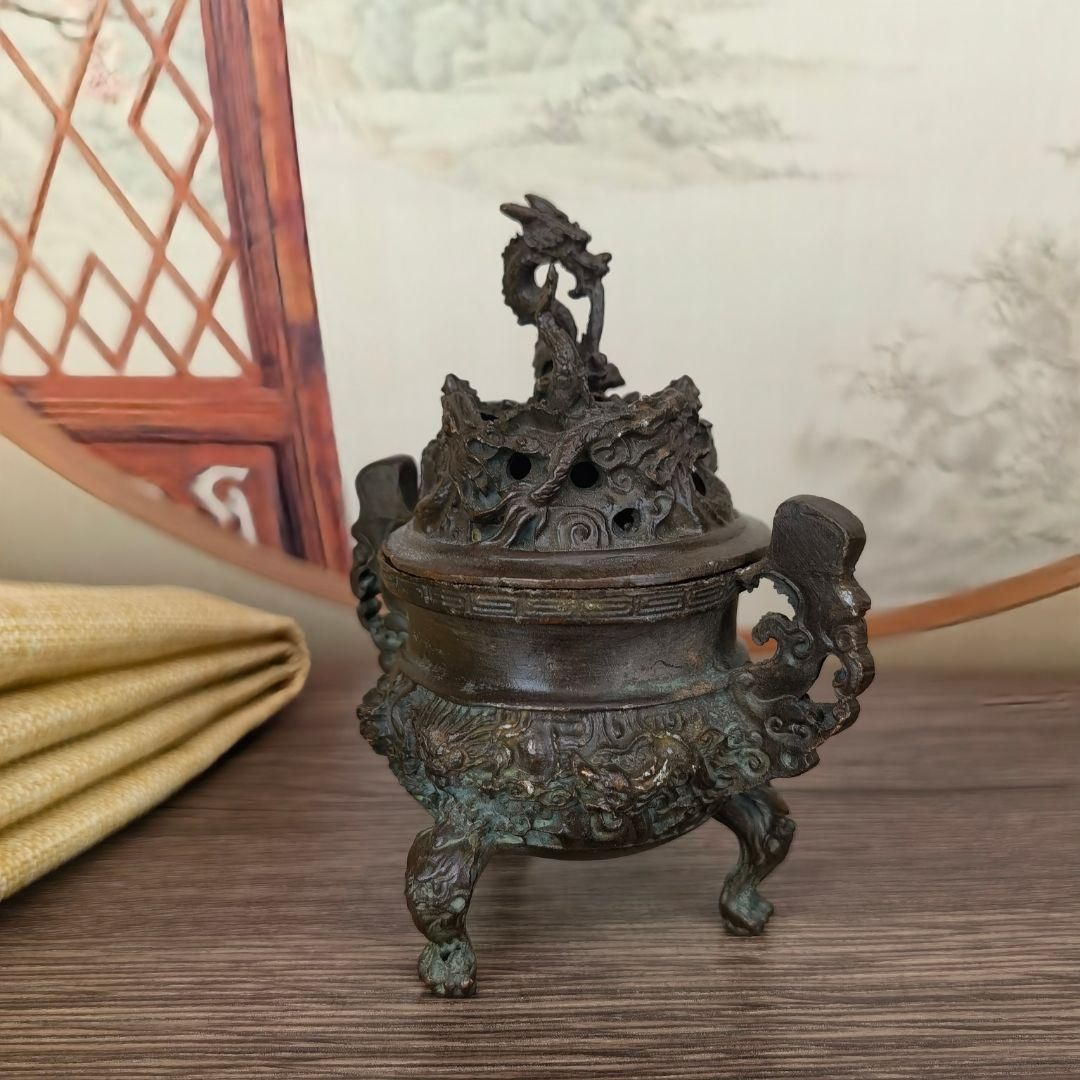 銅 細工 手提げ炉 懐炉 香り炉せいろ炉 香道具 装飾品 工芸品 置物 銅 細工 高浮彫鏨刻銀温手炉 香炉 提梁炉 香道具 装飾品 工芸品