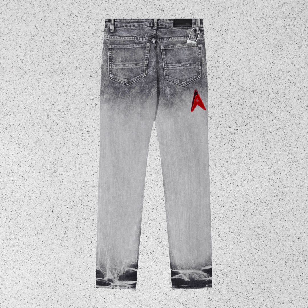 今日特価】AMIRI 24SS レッドレター クリスタル刺繍 デニム伐木