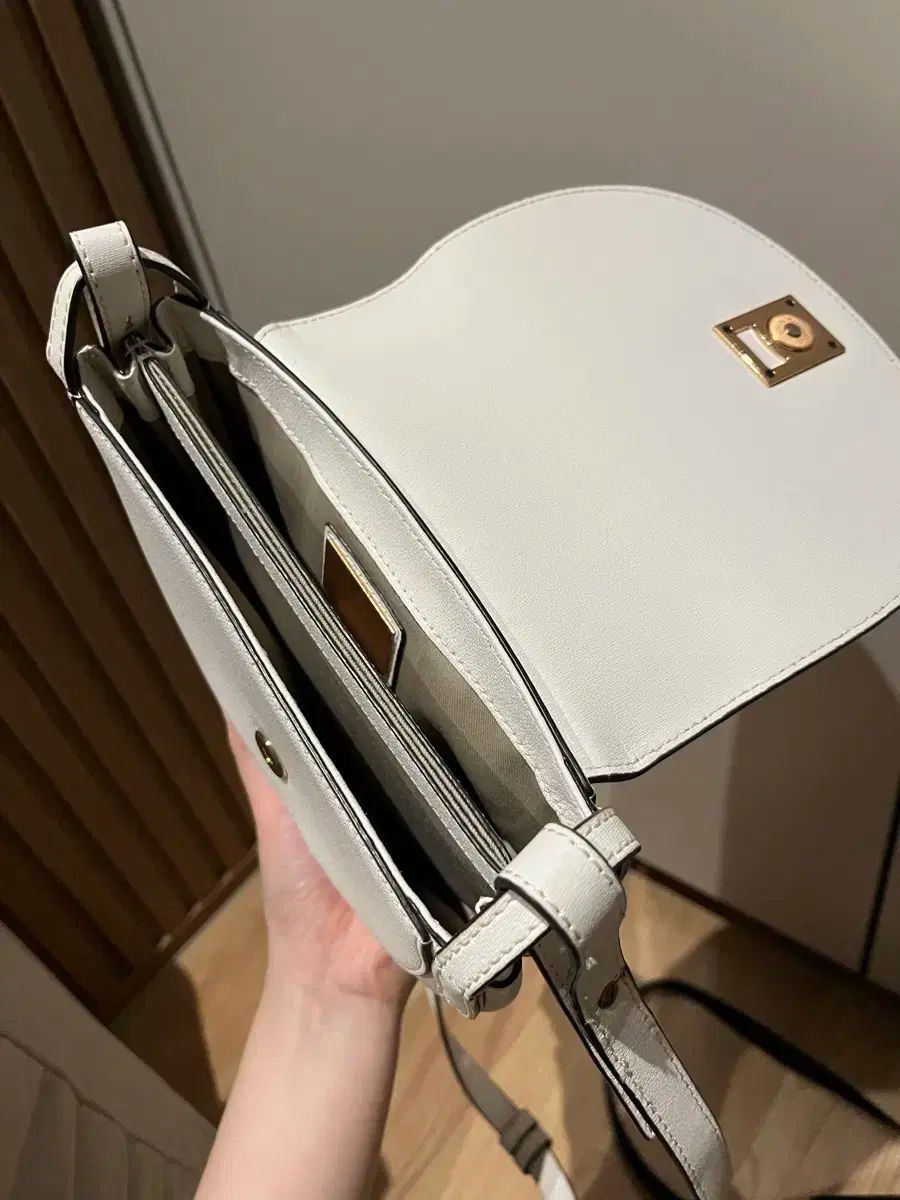 COURONNE クロンヌ Tピン クロスバック DECORATOM_COM_BR