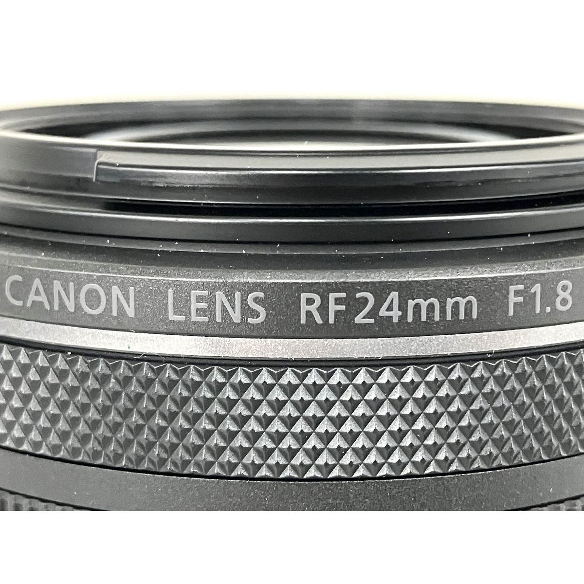 RF24mm F1.8