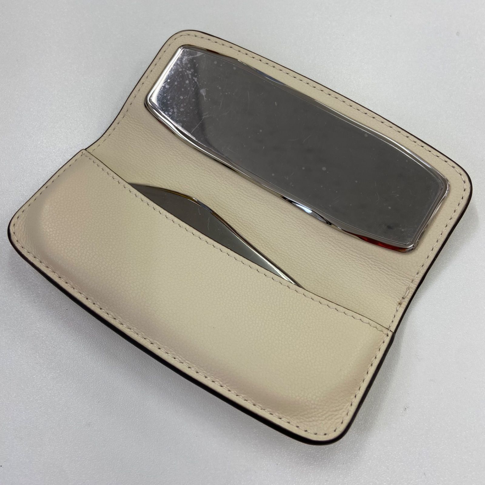 大幅値下げ」【クリスマス】【新品】Mulberry マルベリー コンパクト