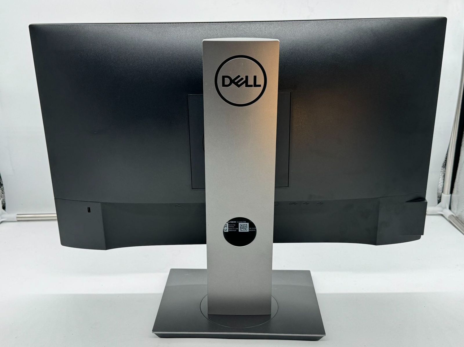 Dell 21.5インチワイドモニター P2219H - メルカリ