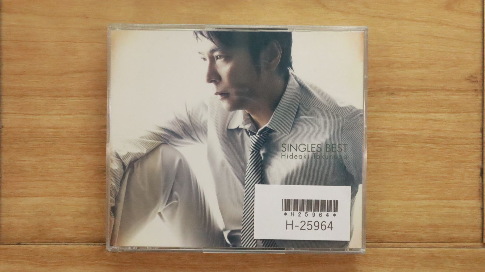 「HIDEAKI TOKUNAGA 25周年 PREMIUM BOX DVD」 41Megc3LUUL._UF1000,1000_QL80_.jpg