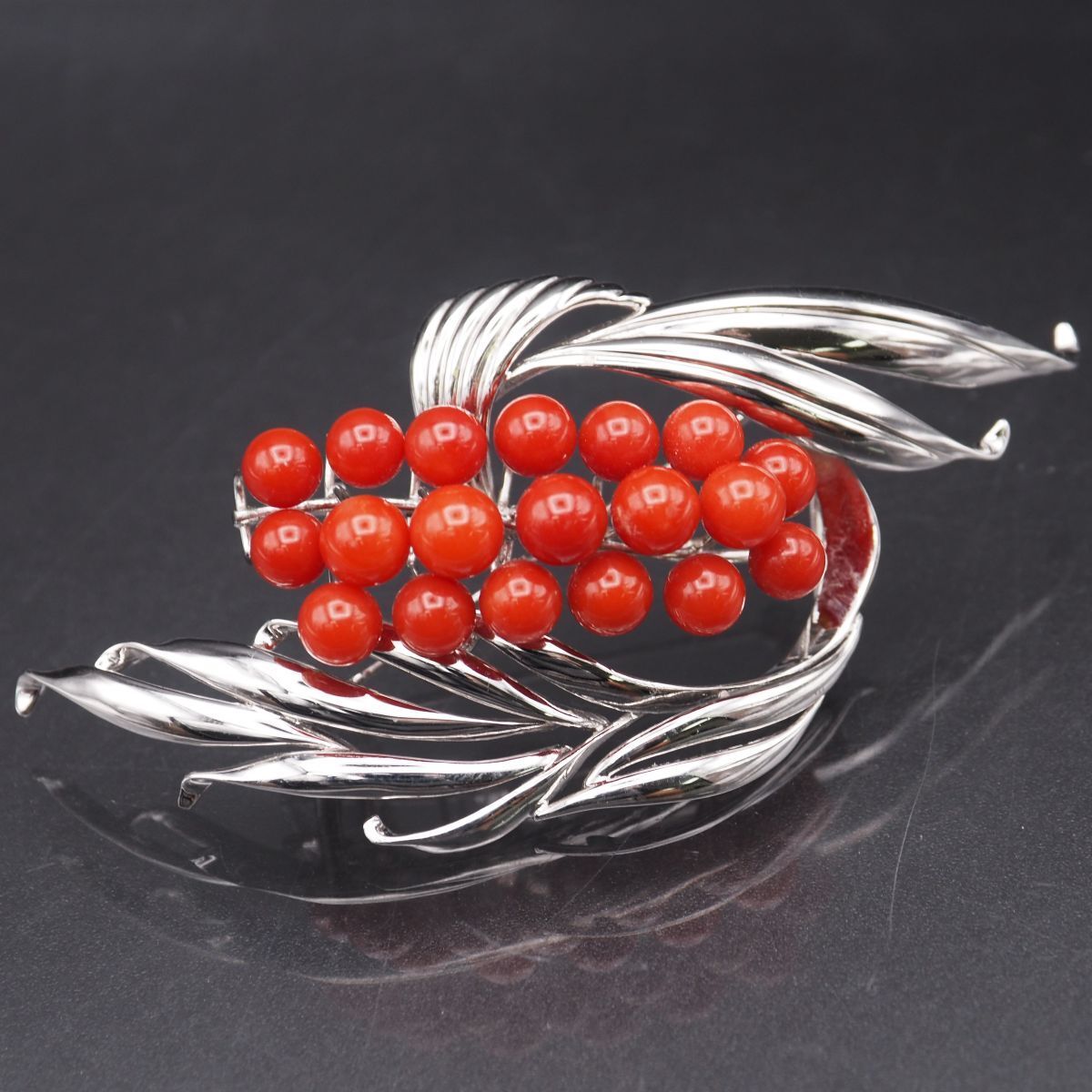 赤珊瑚 ブローチ&帯留め 珊瑚 天然サンゴ ブローチ 帯留め