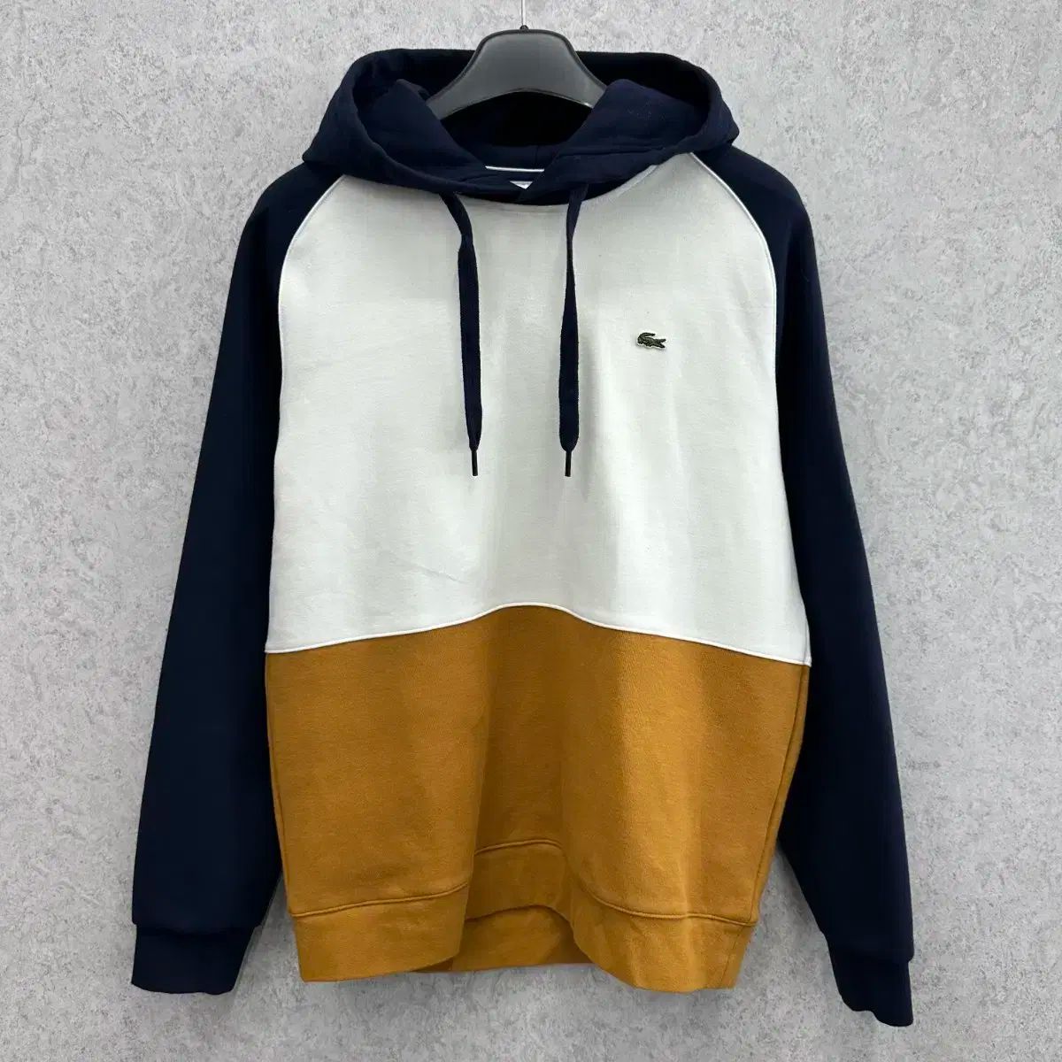 105 LACOSTE(ラコステ) メンズ フード付きTシャツ
