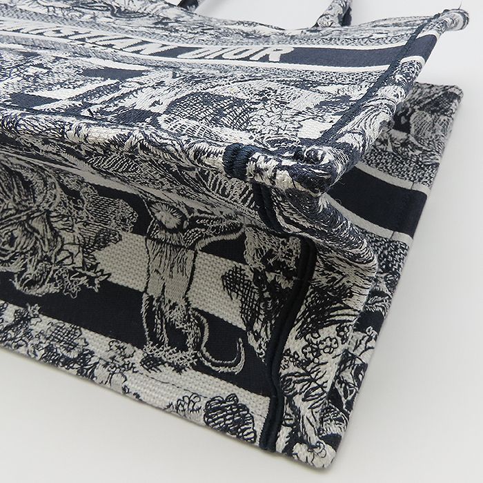 クリスチャンディオール ブックトート ミディアム リバーストワルドゥ