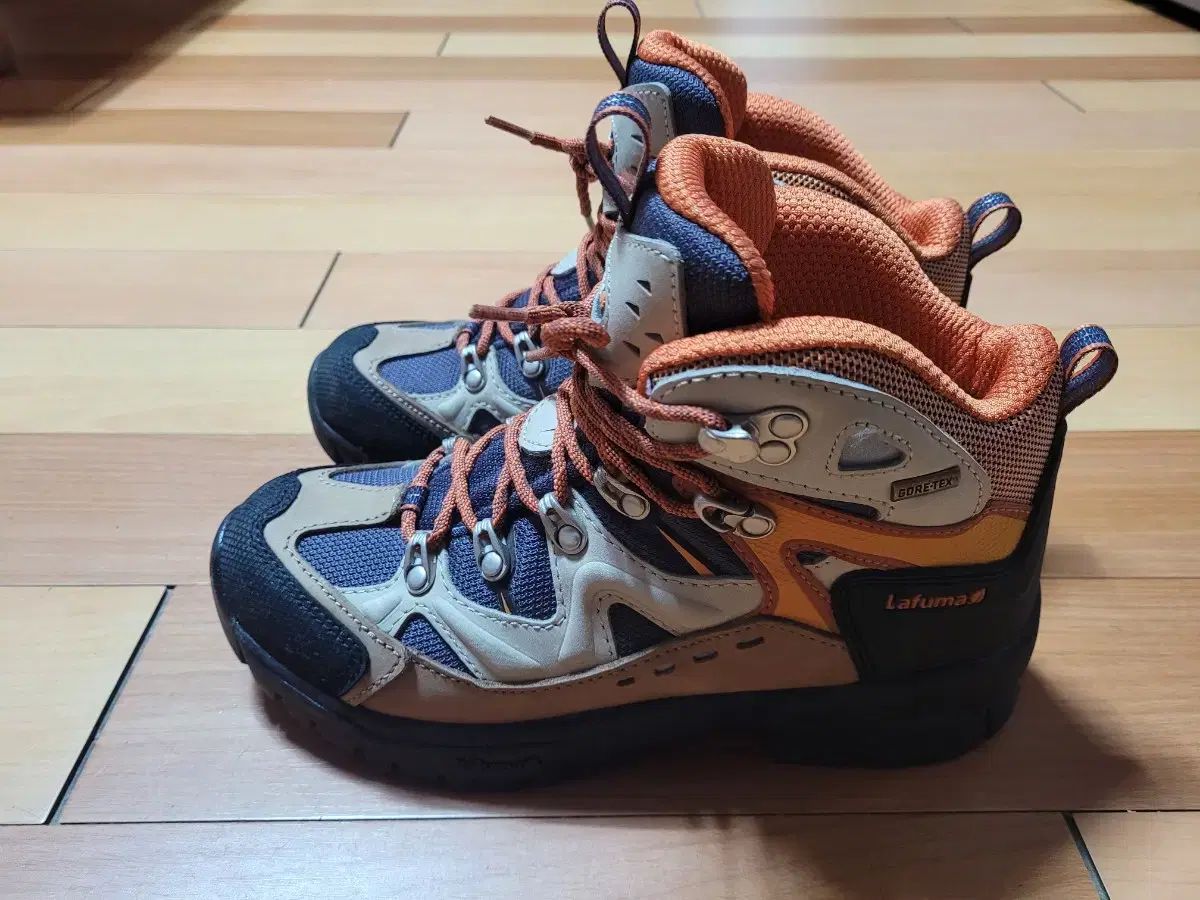 LAFUMA ラフマ LGK501 ハイキングブーツ サイズ 245 ー 250mm