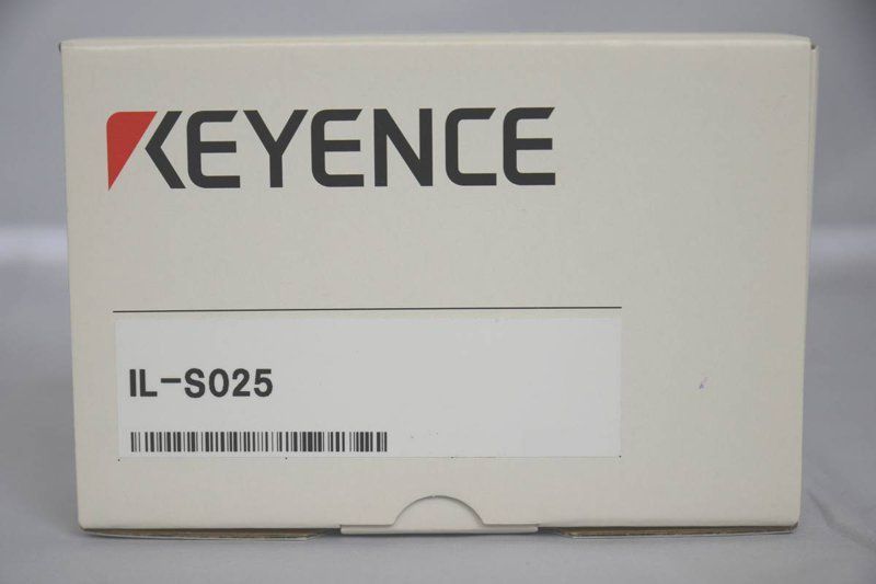 新品 キーエンス KEYENCE CMOS レーザアプリセンサ センサヘッド IL