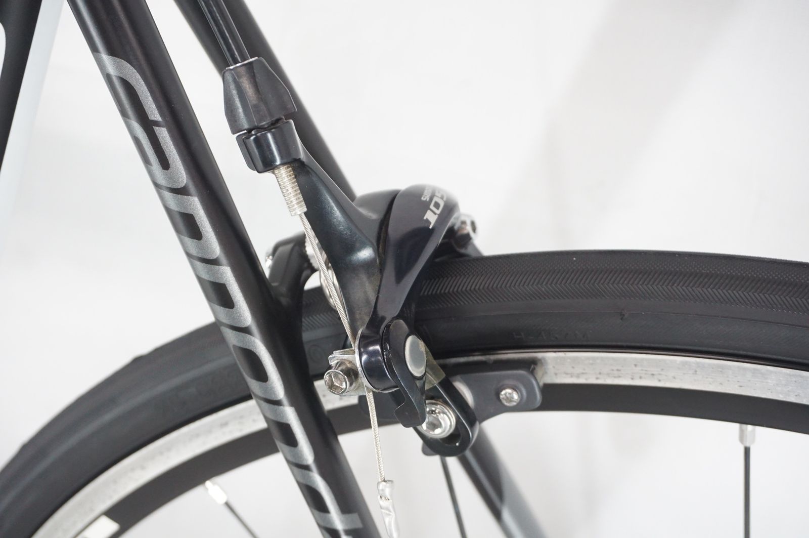 CANNONDALE キャノンデール CAAD10 105 2012年モデル ロードバイク | バイチャリ阪急塚口店 USTAUSTRALIA_COM_AU