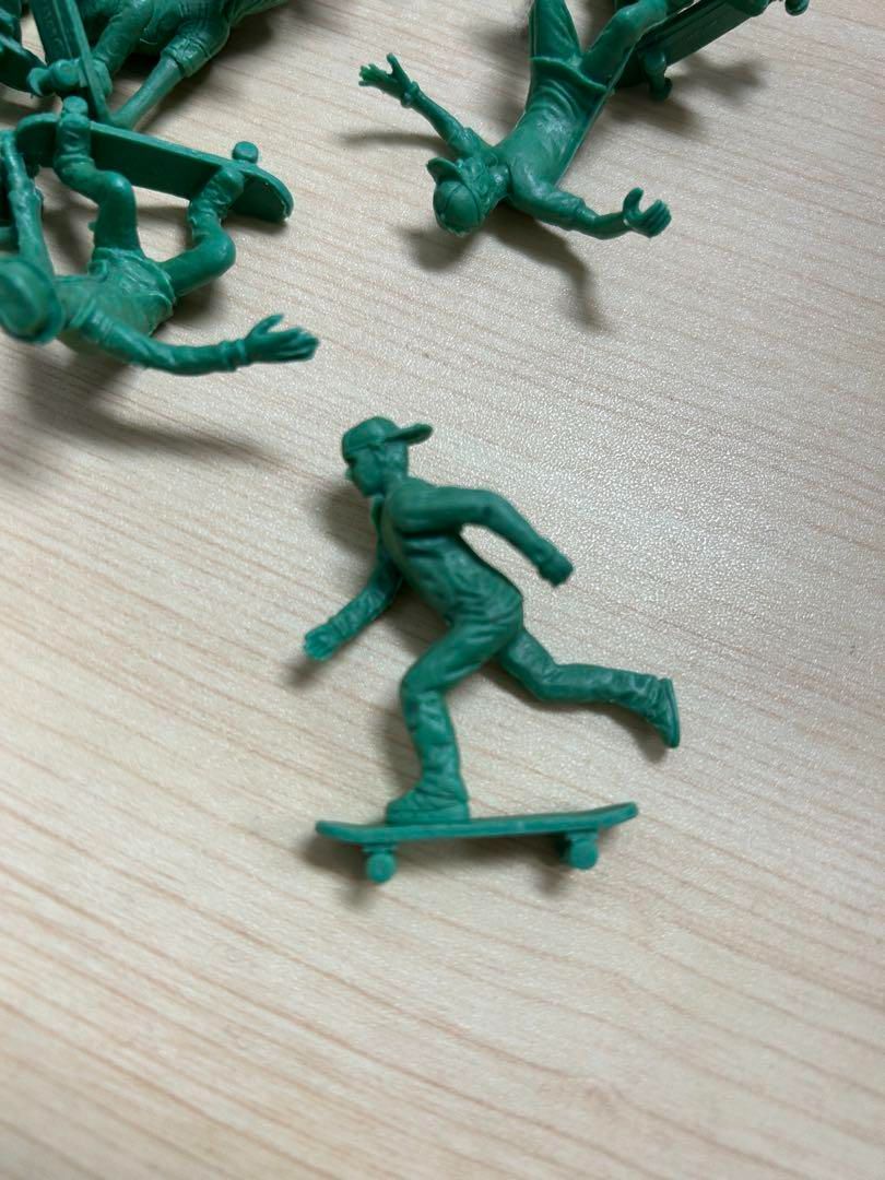 スケーターズスタチュー 　フィギュア 　スケボー Yahoo!オークション - スケーターズ スタチュー スケート