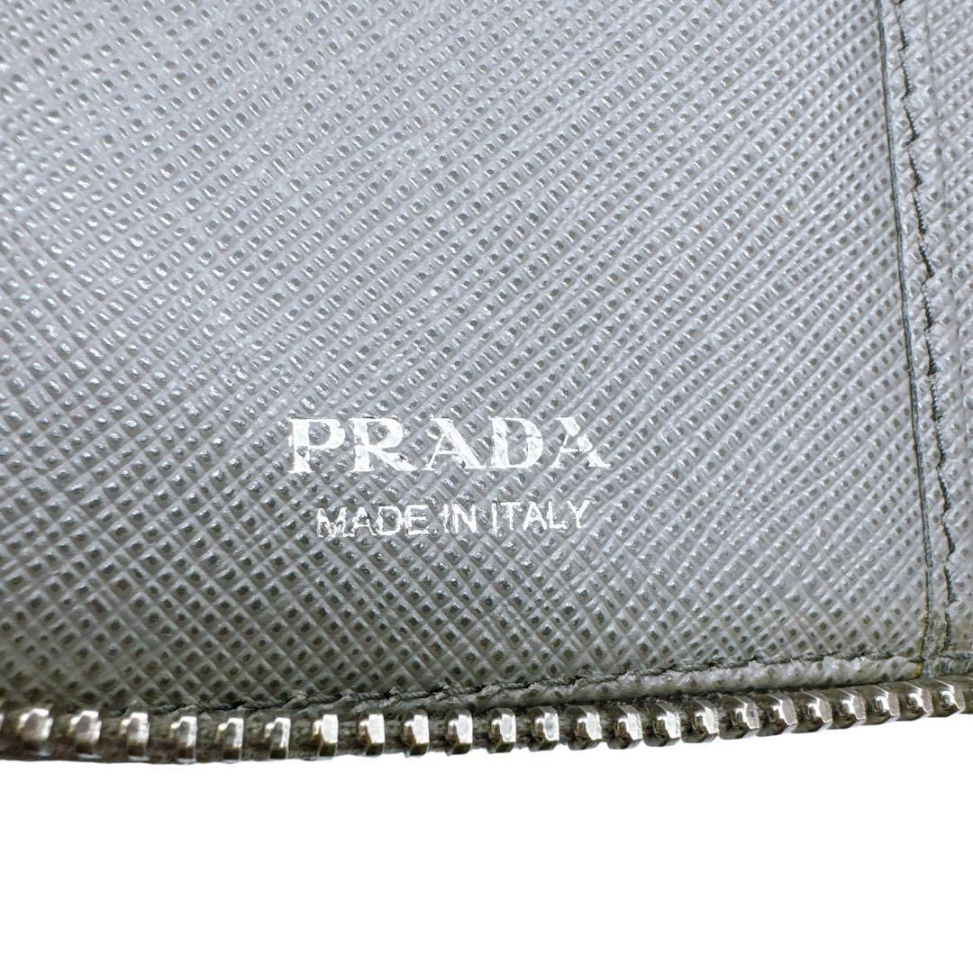 プラダ サフィアーノ レザー ジップラウンド 二つ折り財布 PRADA