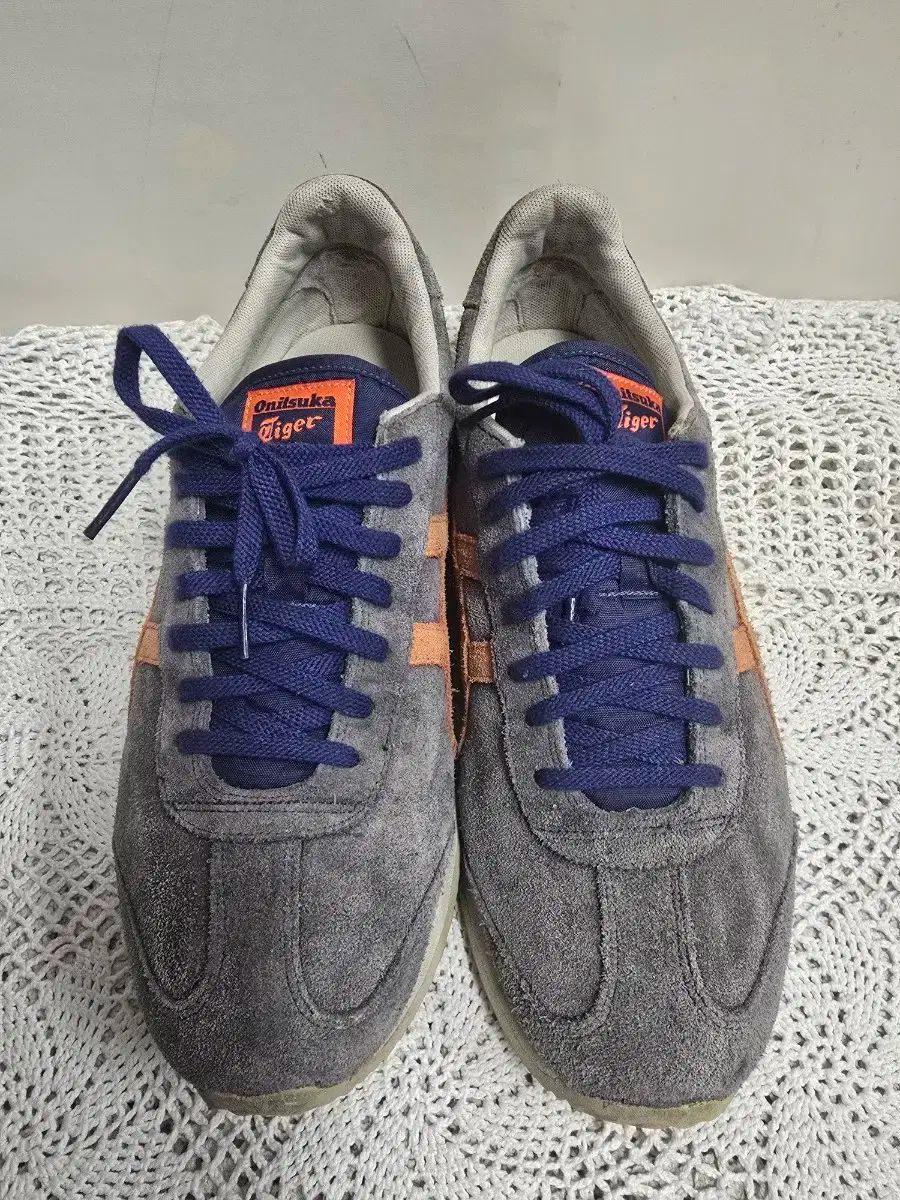 onitsuka tiger(オニツカタイガー) スエード スニーカーズ 275