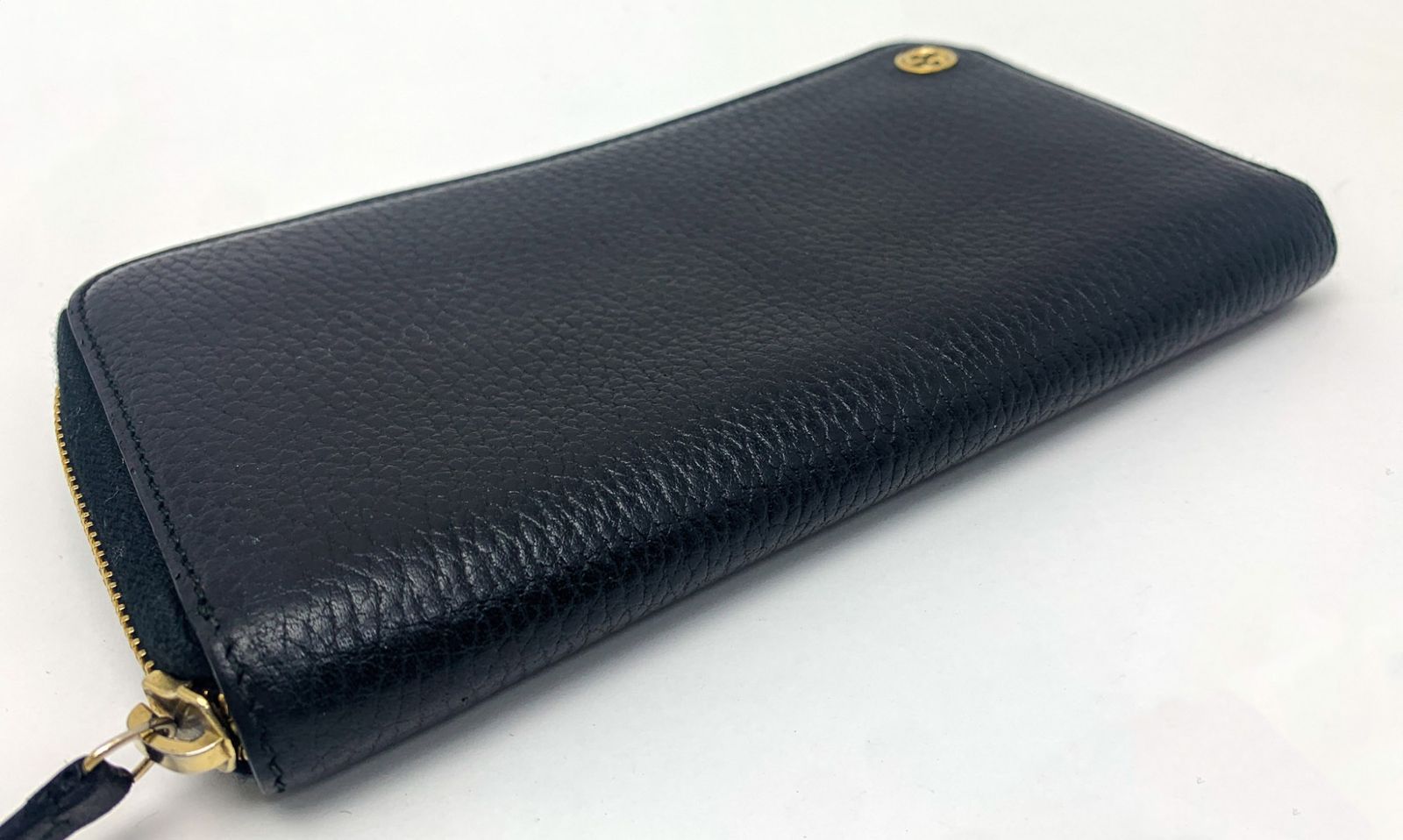 GUCCI グッチ レザー 折財布 ブラック ゴールドG金具 楽天市場】GUCCI グッチ小銭入れ付き二つ折り財布パイソンレザー