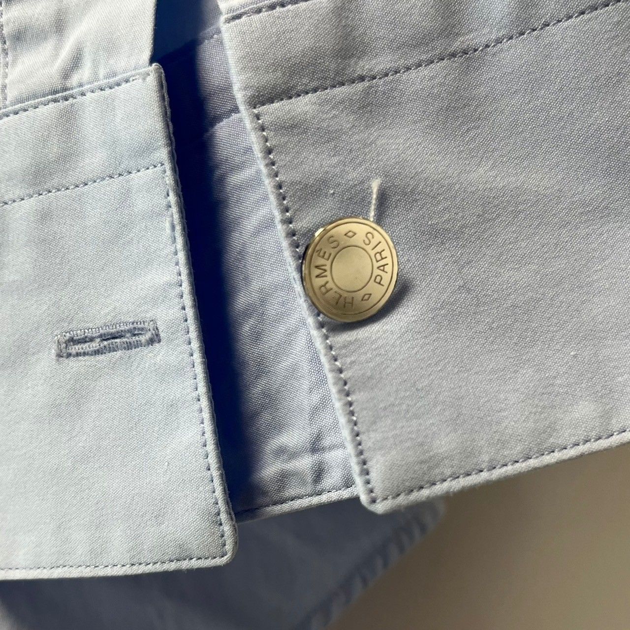 HERMES エルメス セリエボタンクラシックドレスシャツ - メルカリ