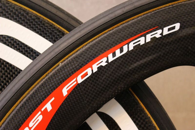 ファストフォワード FFWD THREE/DISC-T CARBON カーボン