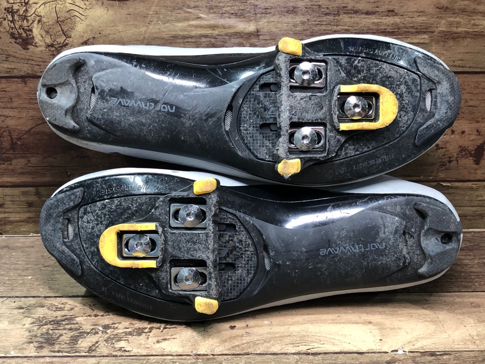 (美品) NorthWaveビンディングシューズ NORTHWAVE】歩けるビンディングシューズならこれがオススメ