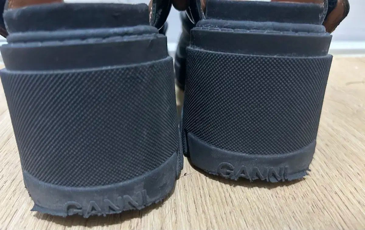 GANNI GANNI ガニー 黒 フラットフォーム MARY JANE メリージェーン シューズ 36 KIN-KAAI_COM