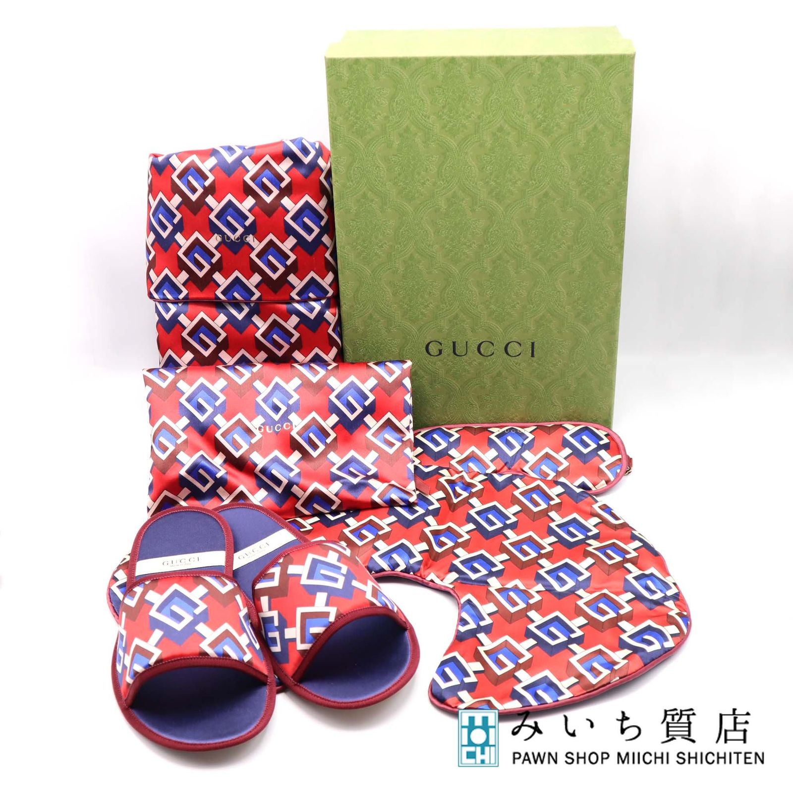 GUCCI グッチ トラベルセット 662431 ジオメトリック アイマスク ネックピロー スリッパ L 赤系 箱有 24k943-1