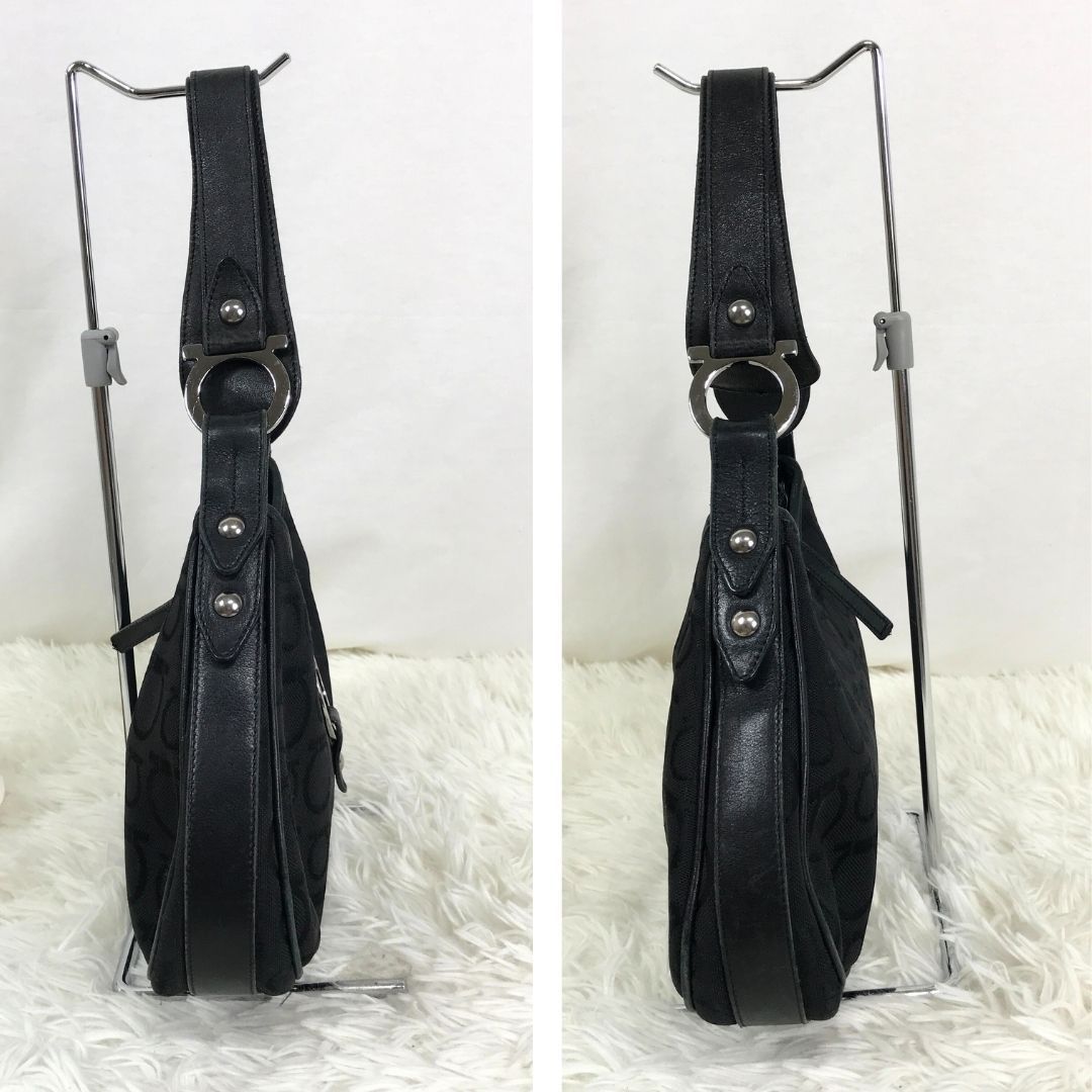 Salvatore Ferragamo サルヴァトーレフェラガモ ワンショルダー