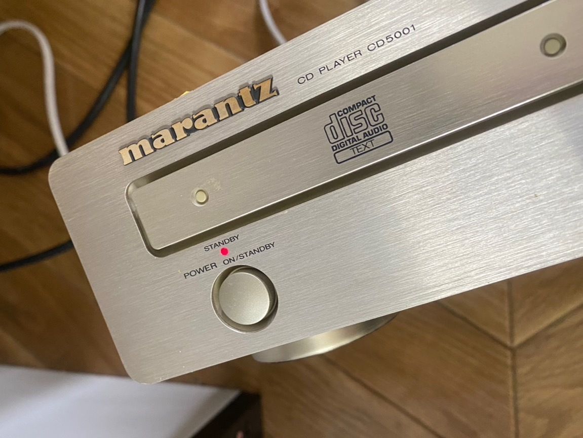 CDデッキ 通電