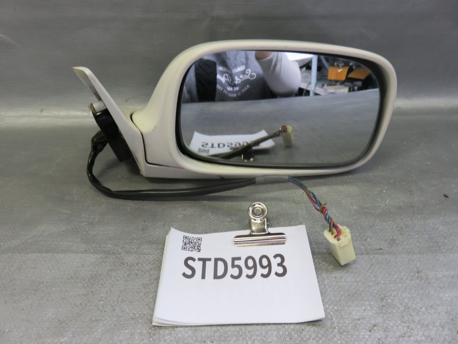 ☆STD5993/トヨタ マークII GX100 JZX100 JZX105 GX105 純正 (右