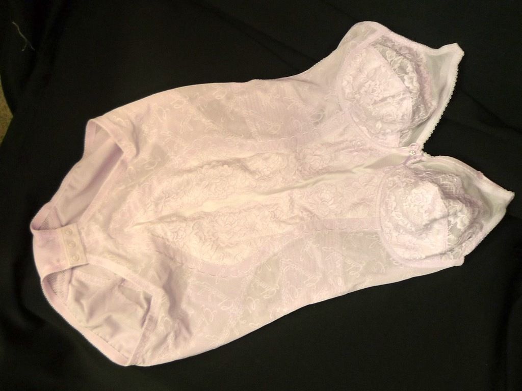 定価47300円 最 補正下着 シャンデール シャルム ロング ボディスーツ B90 ピオニーパープル 強補整力 パワーネット 快適着心地 TT1