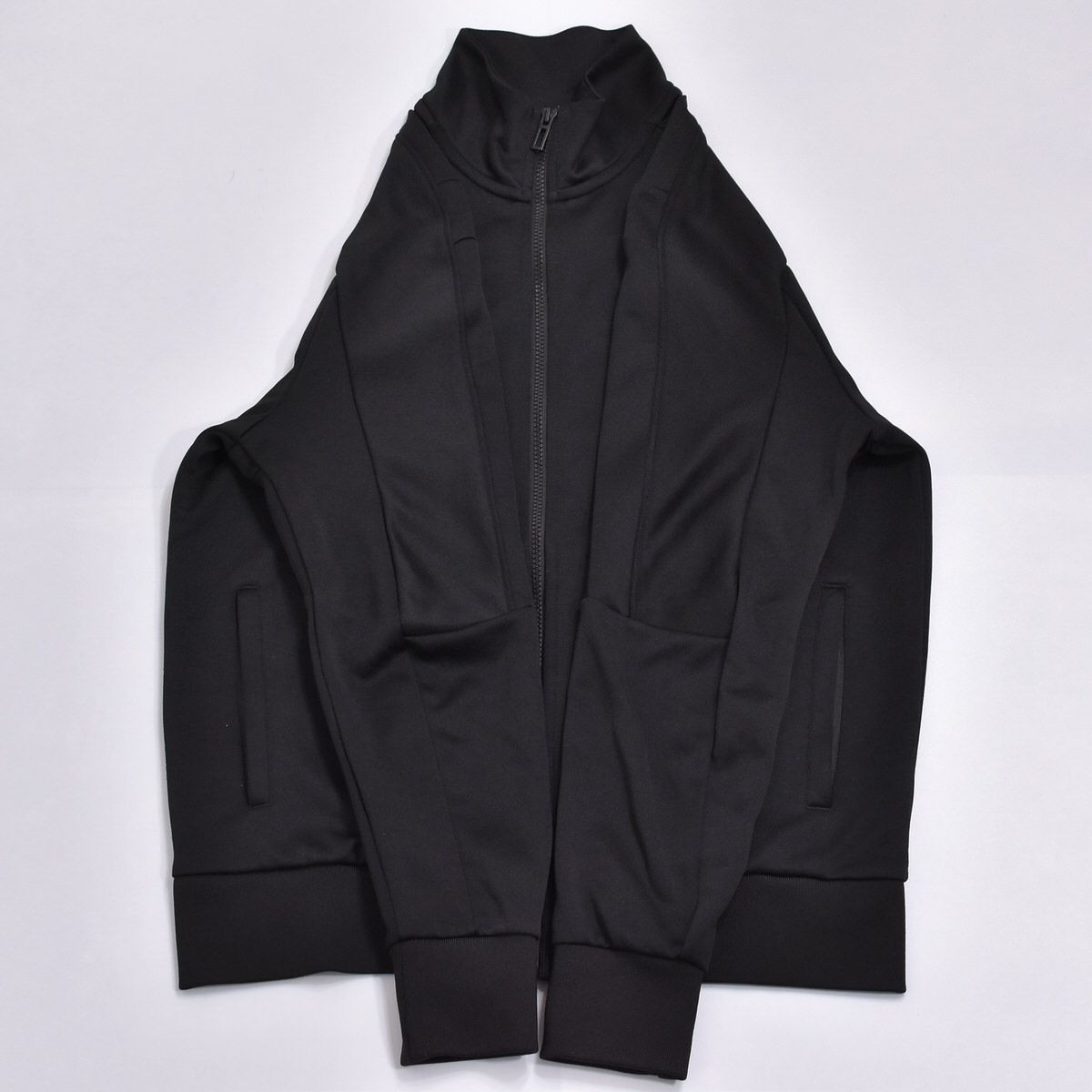 puma × MERCEMES AMG プーマ × メルセデスベンツ トラック