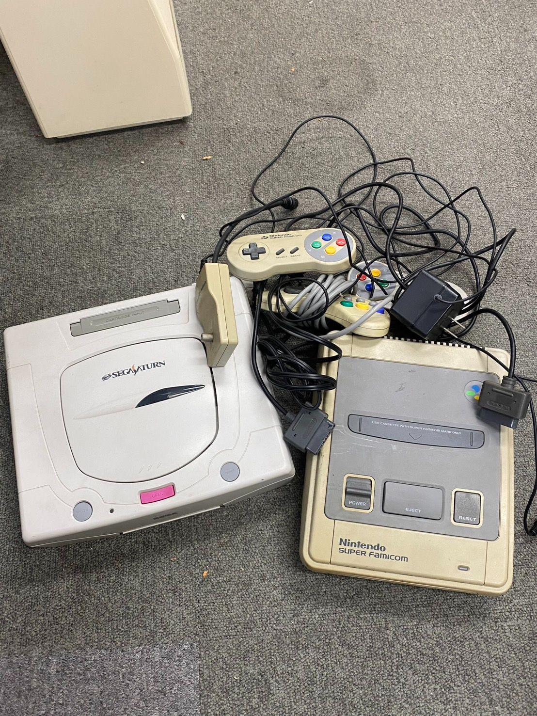 SEGA セガ SEGA SATURN セガサターン コントローラー付き