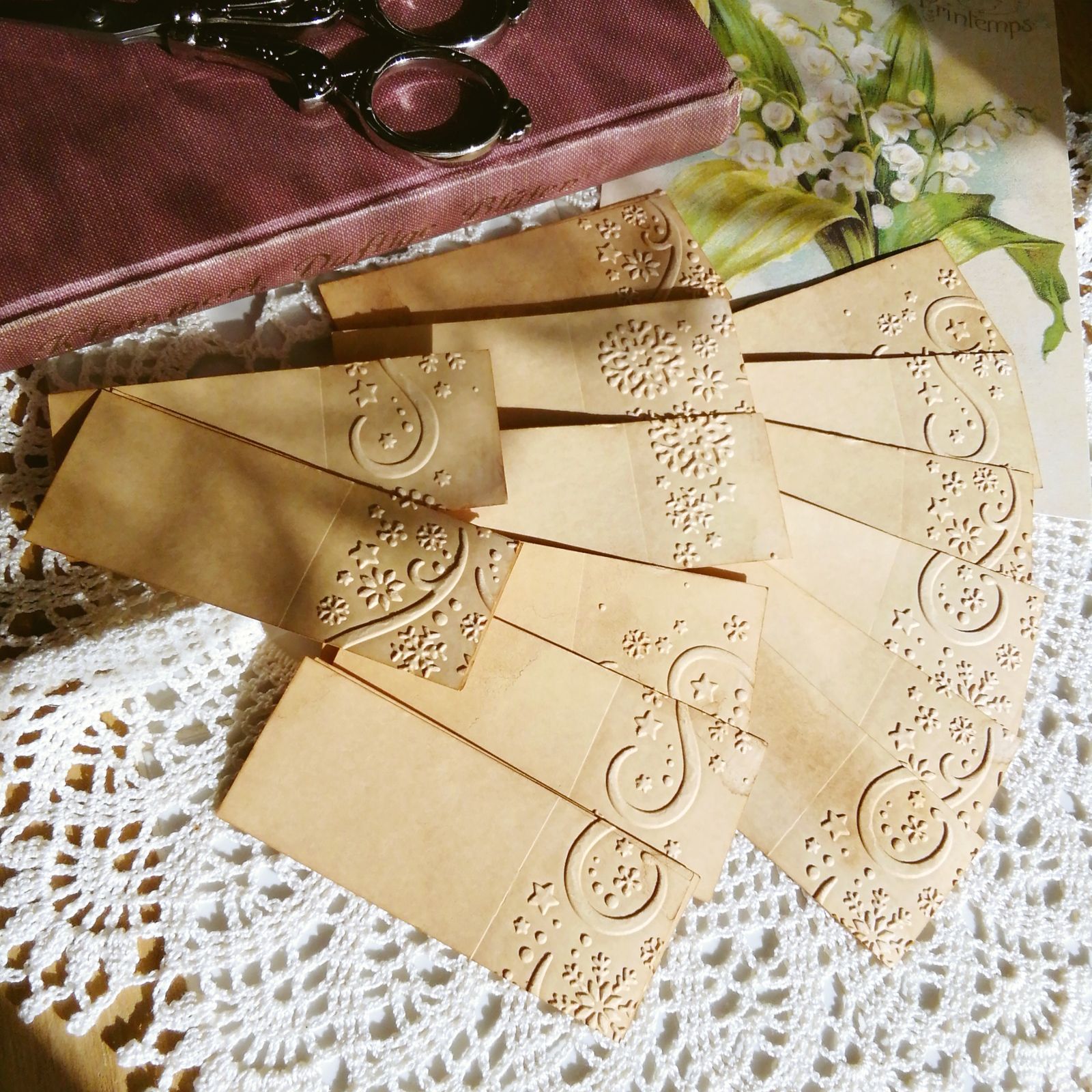 珈琲染めペーパー 20枚 タグ エンボス模様、レース、コーヒー染めタグ  