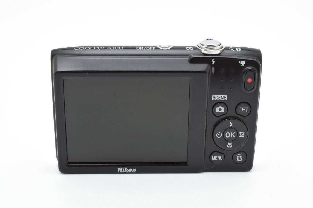 ☆良品☆ニコン Nikon COOLPIX A100 シルバー コンパクトデシタル 