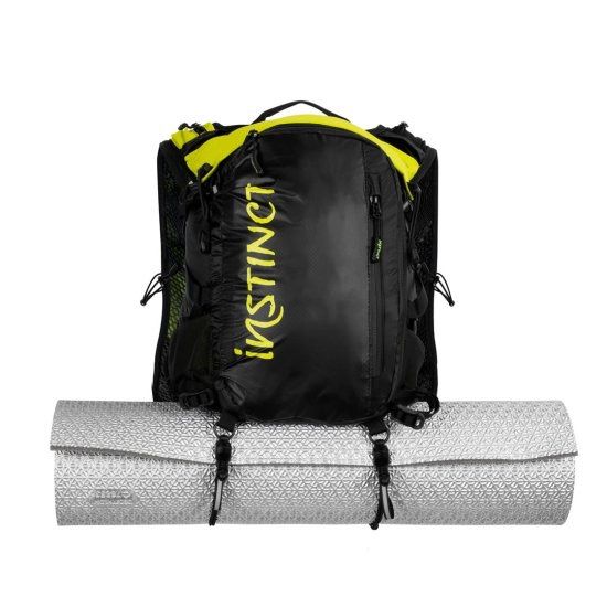 instinct X8 18L Black/Lime - メルカリ