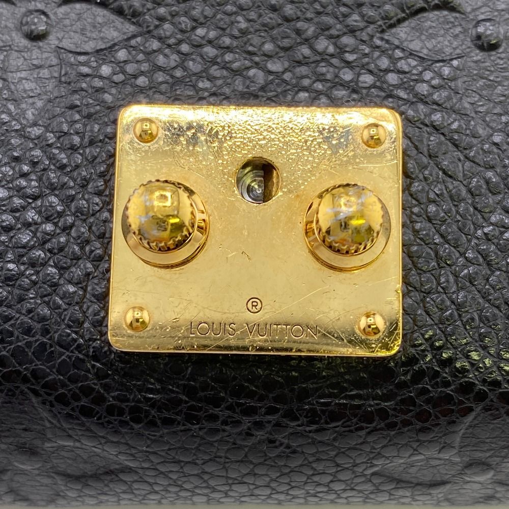 VUITTON