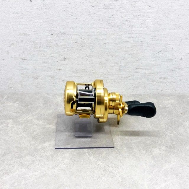 SHIMANO/シマノ 14カルカッタコンクエスト 100 右【83766-007】 - メルカリ