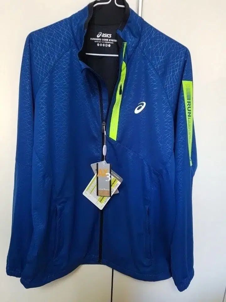 asics アシックス 機能性 ジップアップジャージ