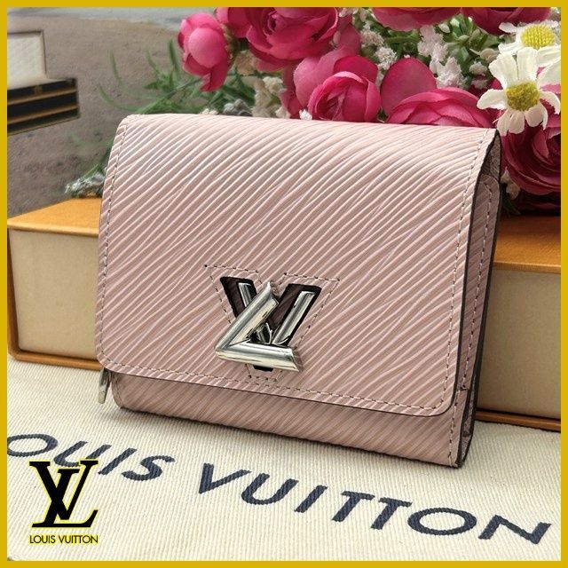 ルイヴィトン ポルトフォイユツイスト コンパクト ローズバレリーヌ