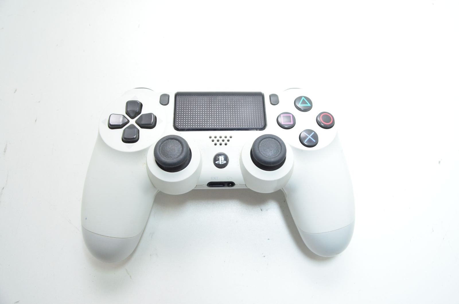 PS4 純正コントローラー