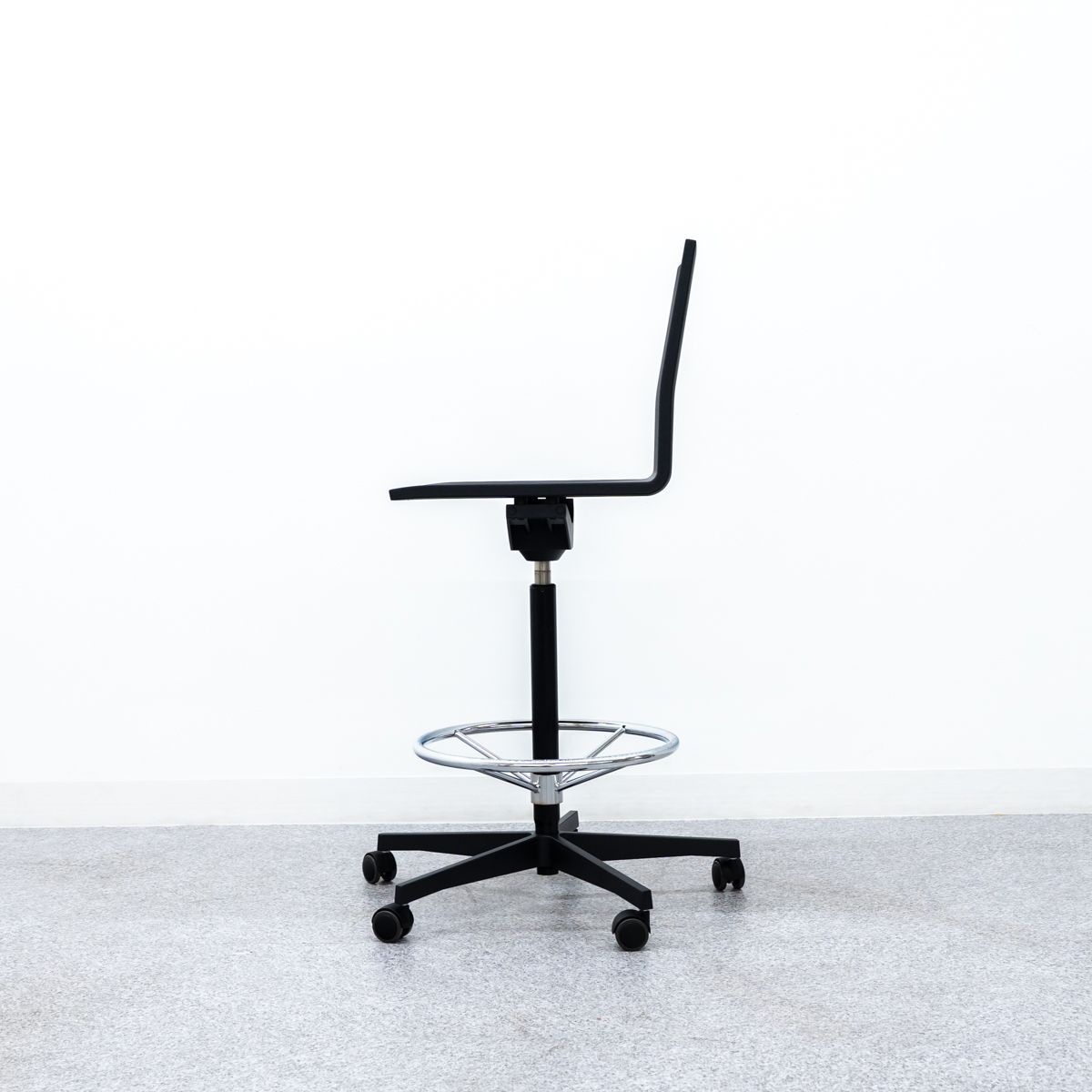 チェア ベーシックダーク