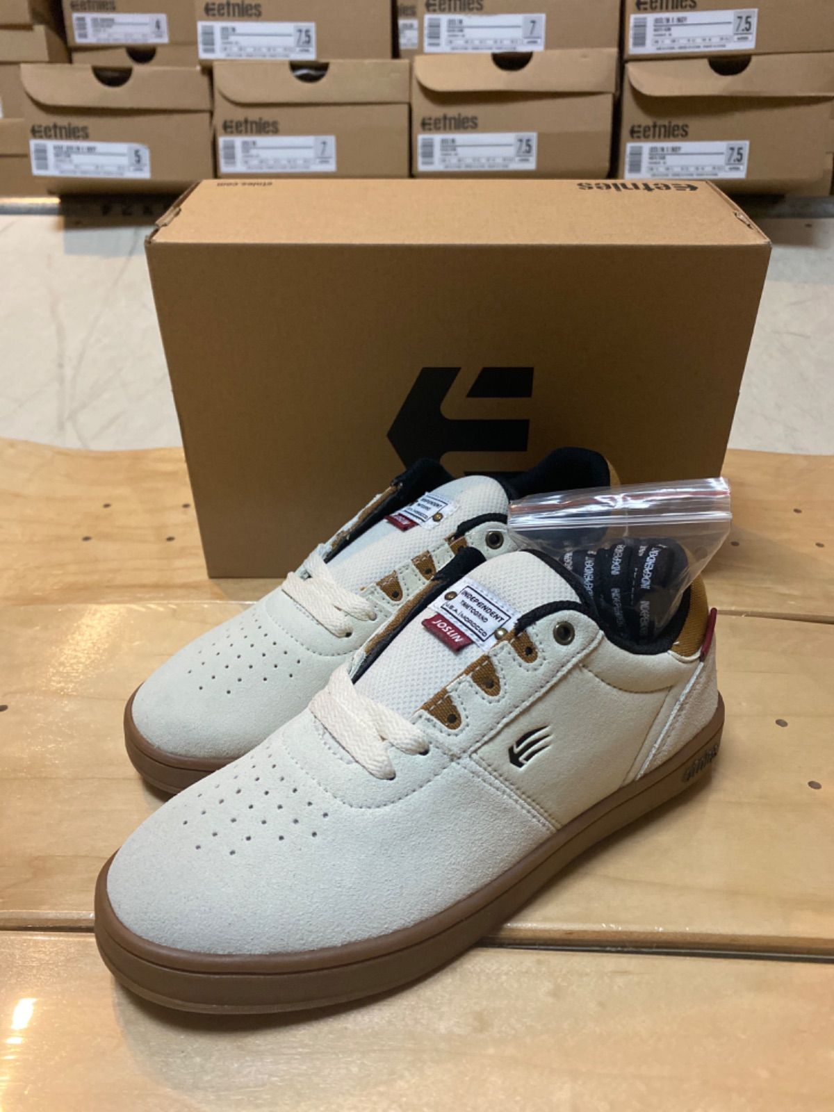 etnies KIDS JOSL1NxINDY WHITE/GUM 24cm エトニーズ スニーカー スケートボード ジュニア 子供 ベビー スケボー  スケート 靴 ジョスリン イン