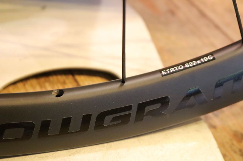 キャノンデール Cannondale ホログラム Hollowgram 35 100x142mm