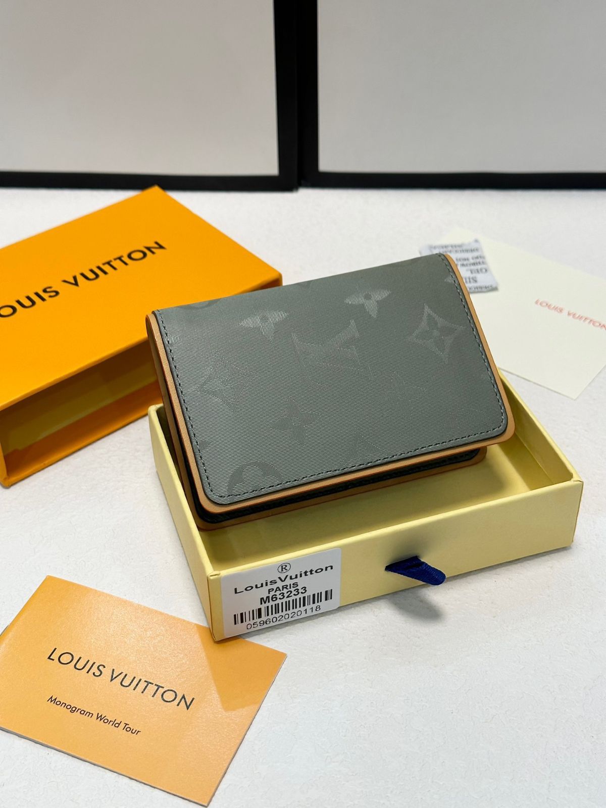 今日 LV レーザーグレーのカードケース兼財布 全国 一部除く-WT0輸入
