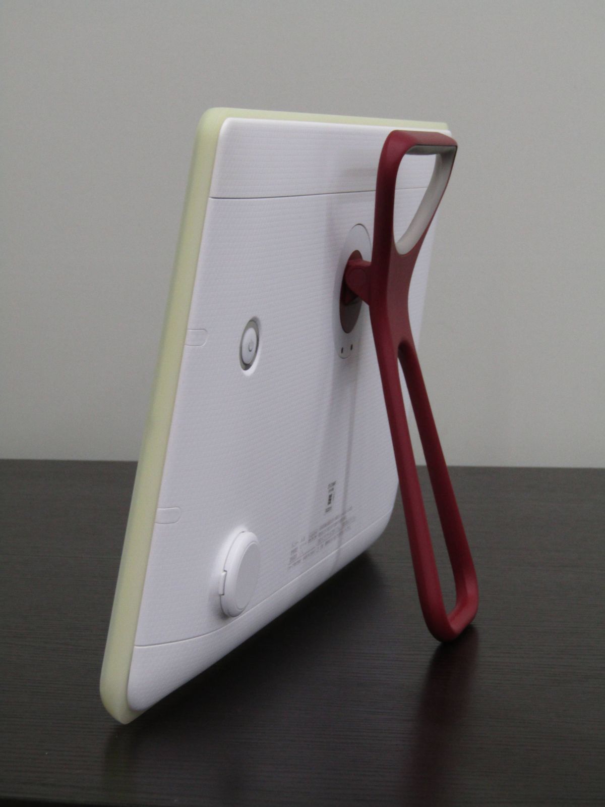 シャープ 16 V型 防水 AQUOSポータブル ワイヤレス液晶TV 2 T C AP 2019年製 タッチパネル式