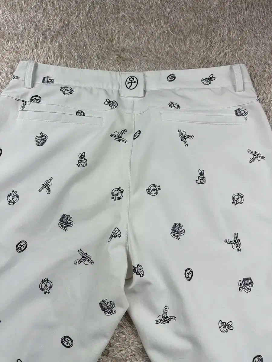 カステルバジャック CASTELBAJAC 四点セット（夏用） 白