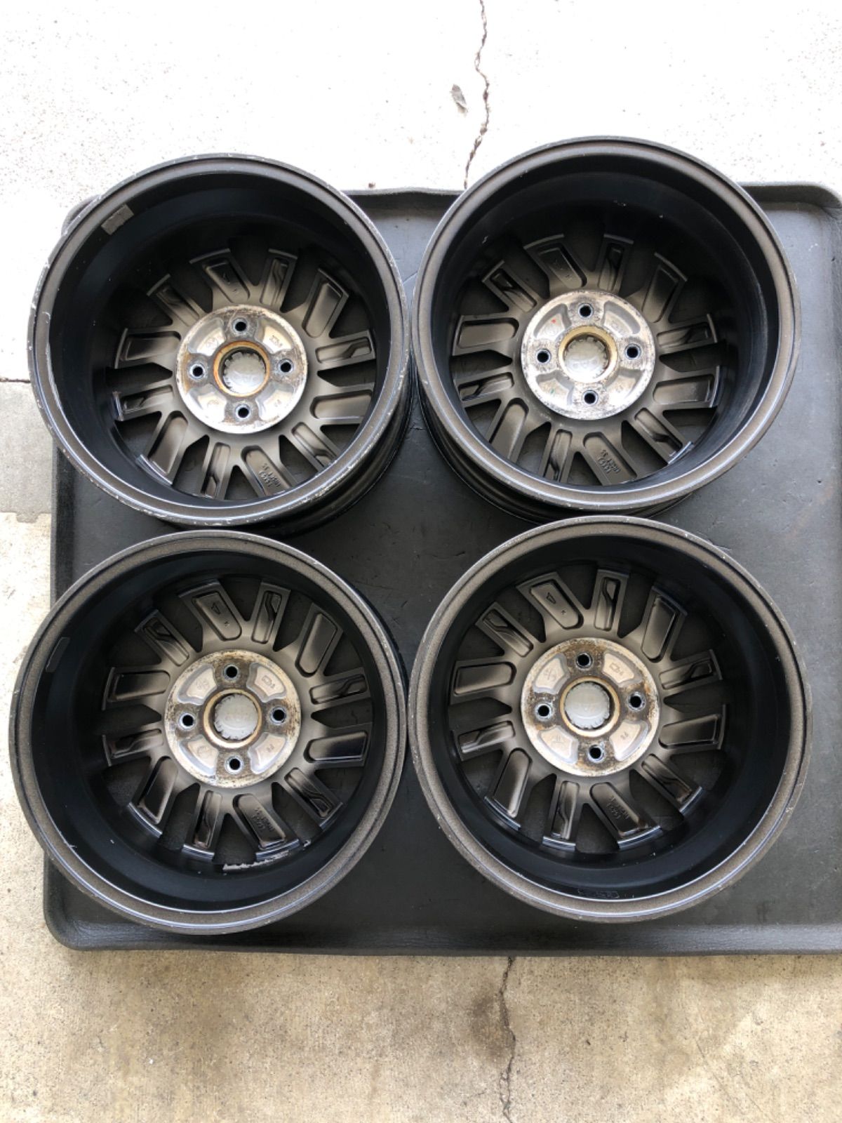 アルミホイール トール