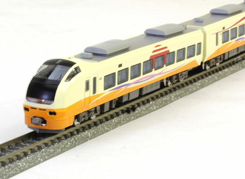 E653系1000番代いなほ（ヘッドマーク付き・1+2列グリーン車シート）7両