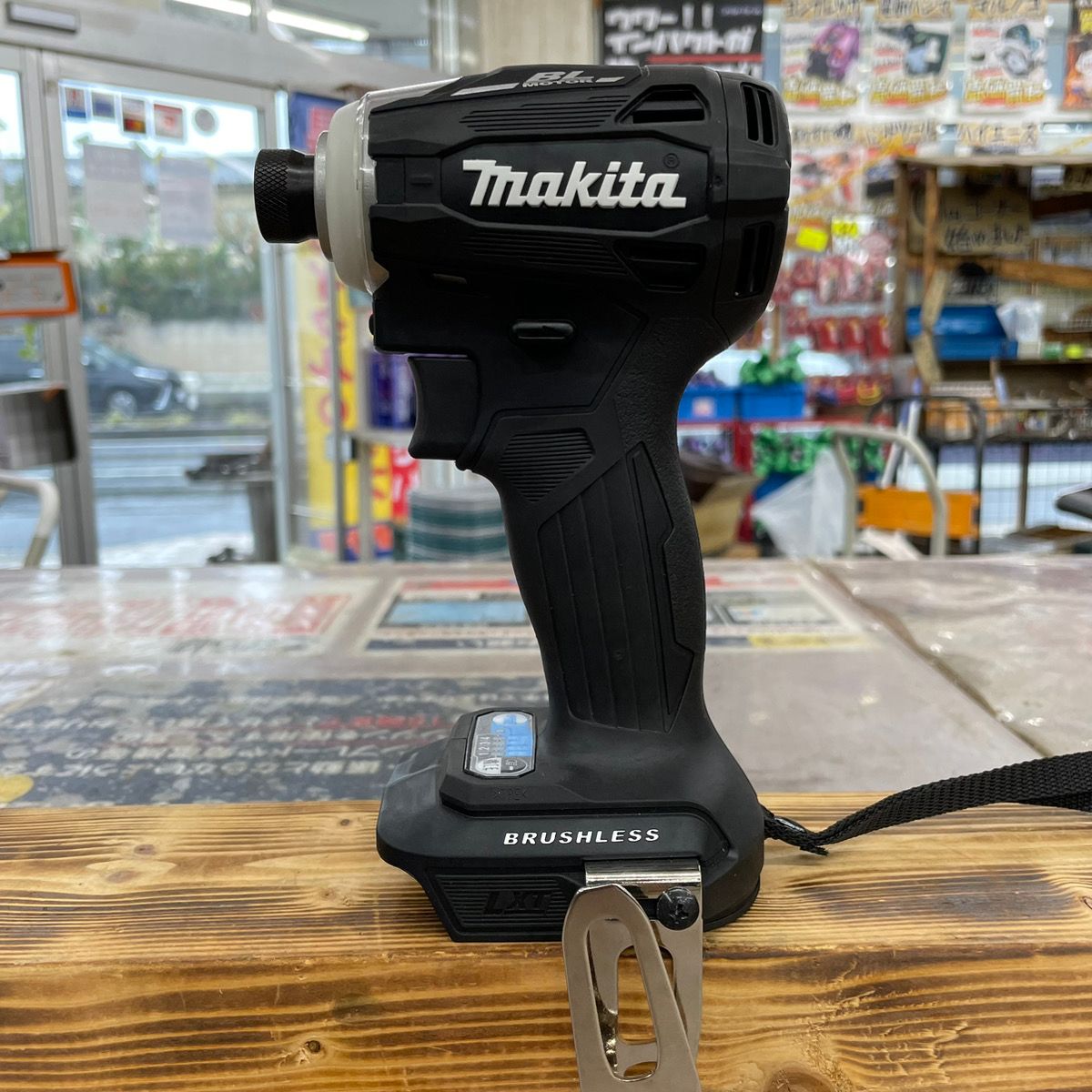 マキタ/makitaインパクトドライバーTD172DZB - evc.co.il